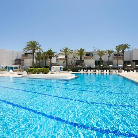 Home2book Cozy Pool & Terrace Apartment, Arona *